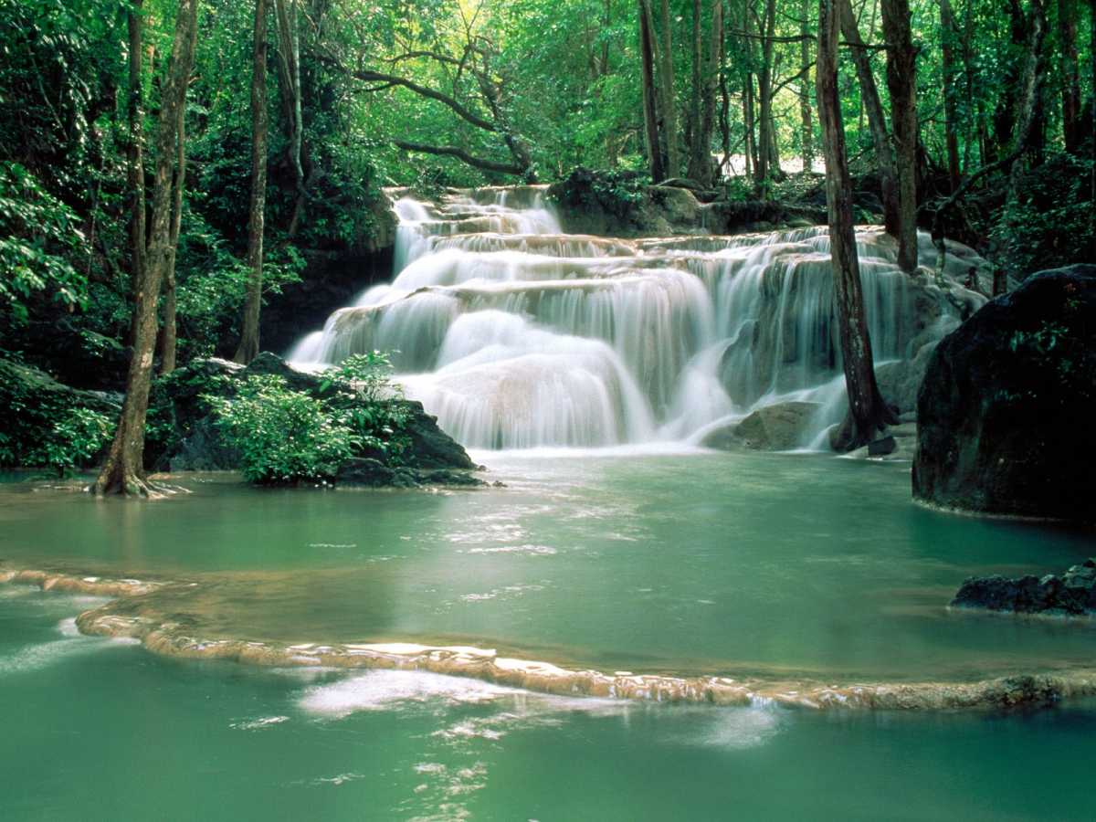 Kao-Pun-Temple-Waterfalls-Kanchanaburi-Region-Thailand. 